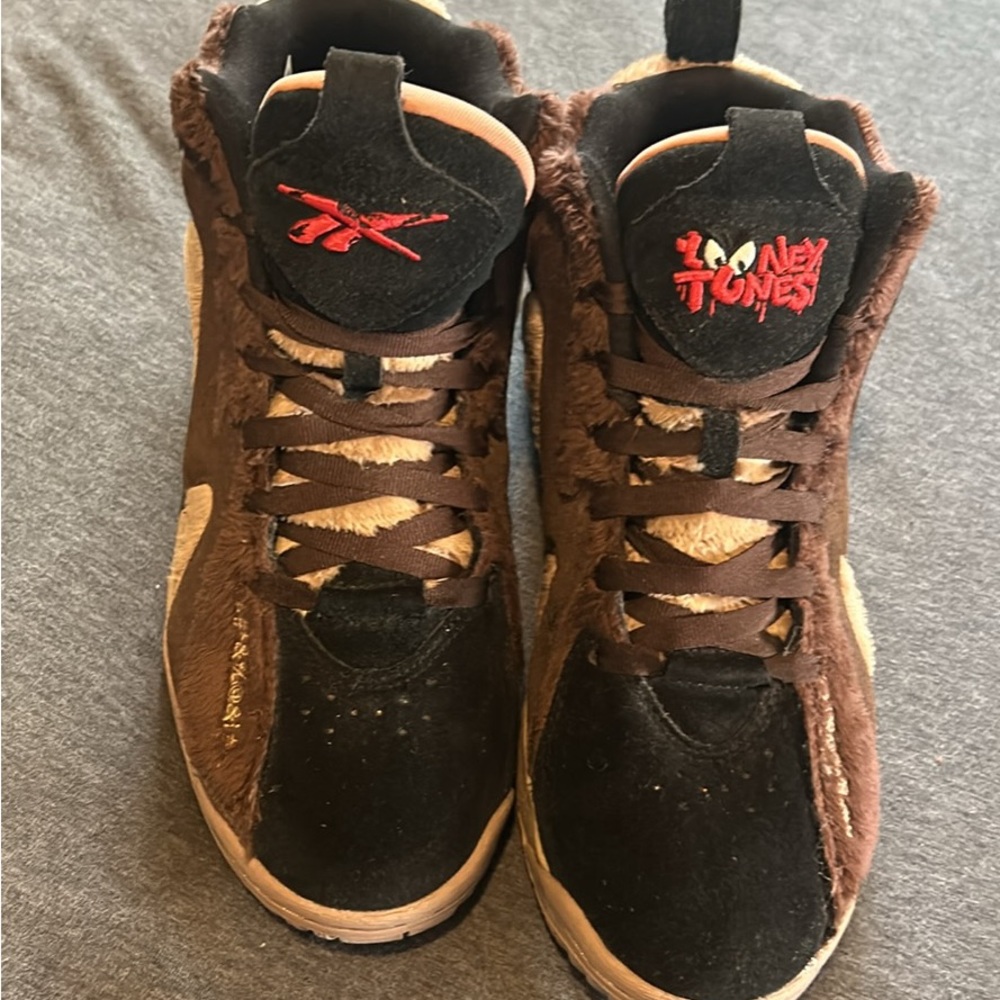 Reebok Looney Tune Shoes